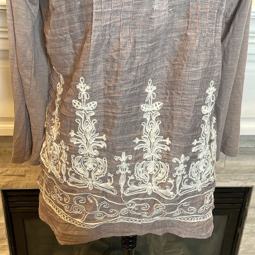 Retrology embroidered blouse Size Medium - Picture 6 of 9